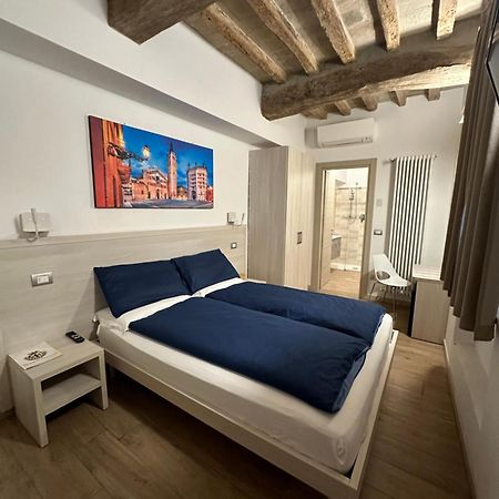 Residenza Pezzani Hotel Parma Eksteriør billede