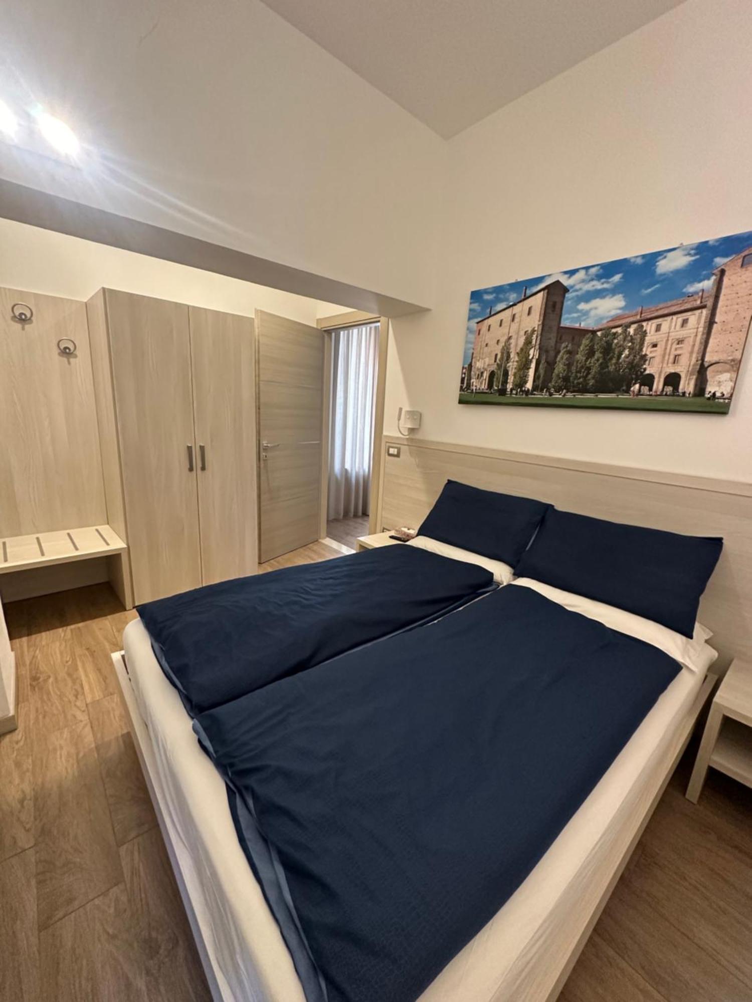 Residenza Pezzani Hotel Parma Eksteriør billede