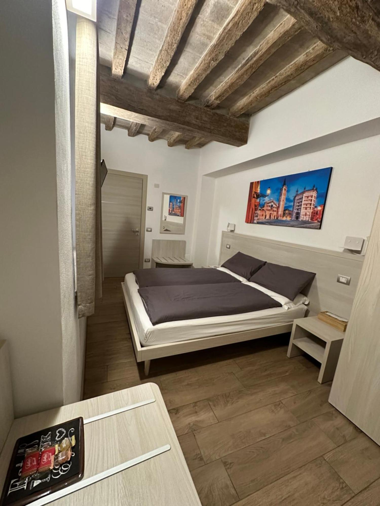 Residenza Pezzani Hotel Parma Eksteriør billede